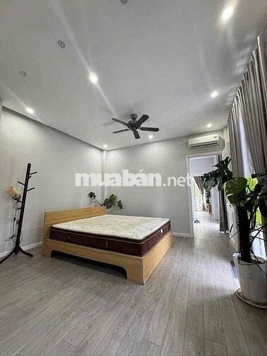 Cho thuê nhà 111 Đặng Thùy Trâm 5x15m, full NT, 2PN, 22tr
