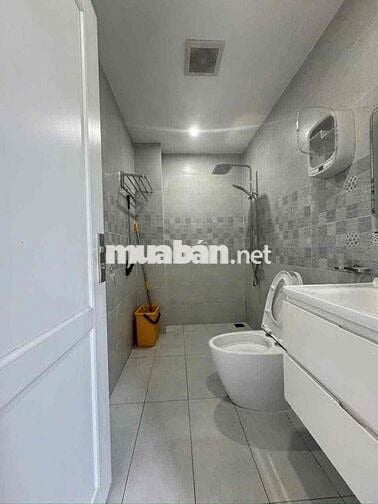 Cho thuê nhà 111 Đặng Thùy Trâm 5x15m, full NT, 2PN, 22tr