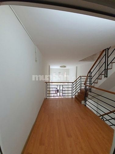 Chính chủ bán nhà Bùi Thị Xuân Q.1 - 3m x 10m chỉ 6,x tỷ
