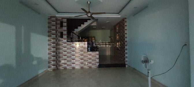 Cho thuê nhà nguyên căn tại số 130 đường số 10, Bình Hưng Hòa, HCM.