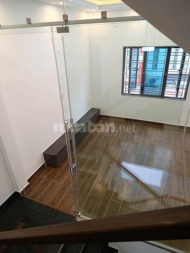 Bán nhà mới, đẹp long lanh 46m2 4 tầng 4,85tỷ mặt ngõ Đình Đông , đối 