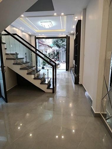 Bán nhà mới, đẹp long lanh 46m2 4 tầng 4,85tỷ mặt ngõ Đình Đông , đối 