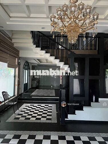 Cho thuê nhà 2 mặt tiền Dương Đình Nghệ, Sơn Trà.