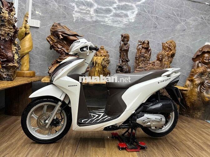 Honda Vision đời 2016 chính chủ biển sg máy zin