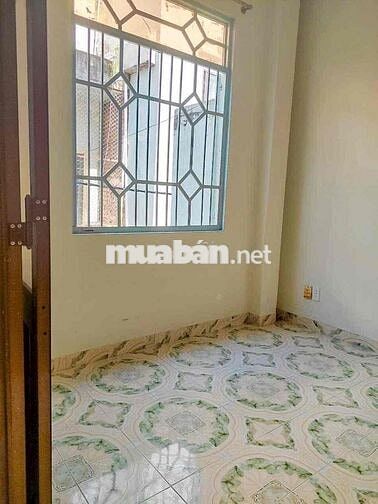 Cho thuê nhà nguyên căn Đường Nguyễn Tất Thành Quận 4
