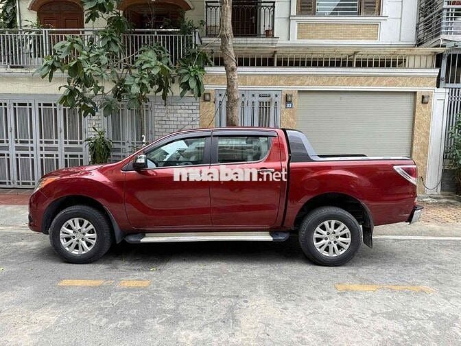 Mazda BT50 2014 12 vạn zin xe cực chất hiếm gặp ạ