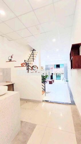 BÁN  NHÀ MỚI ĐẸP ĐƯỜNG BÌNH TIÊN - TRUNG TÂM QUẬN 6 - 4,7x15M, 2 TẦNG.