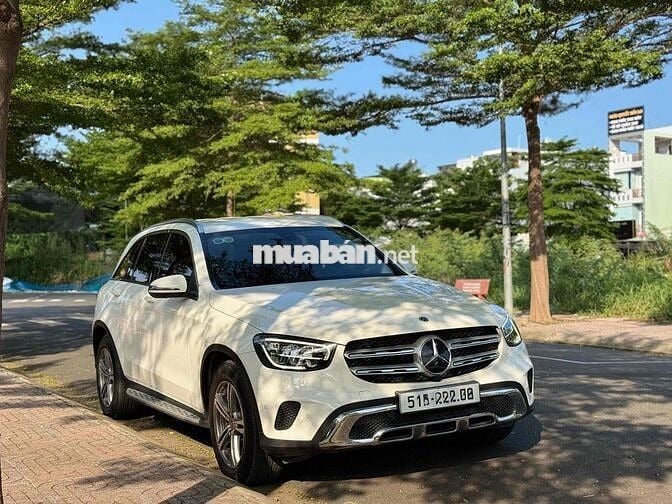 Mercedes-Benz GLC 200 V1 Trắng SX 2022 đi ít