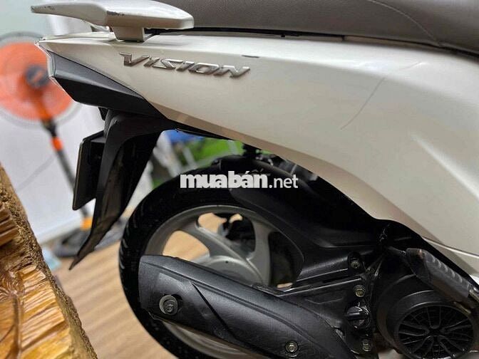 Honda Vision đời 2016 chính chủ biển sg máy zin