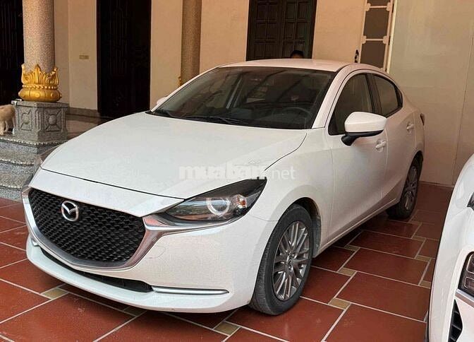 Mazda Mazda 2 Luxury 2021 Trắng 33000 km