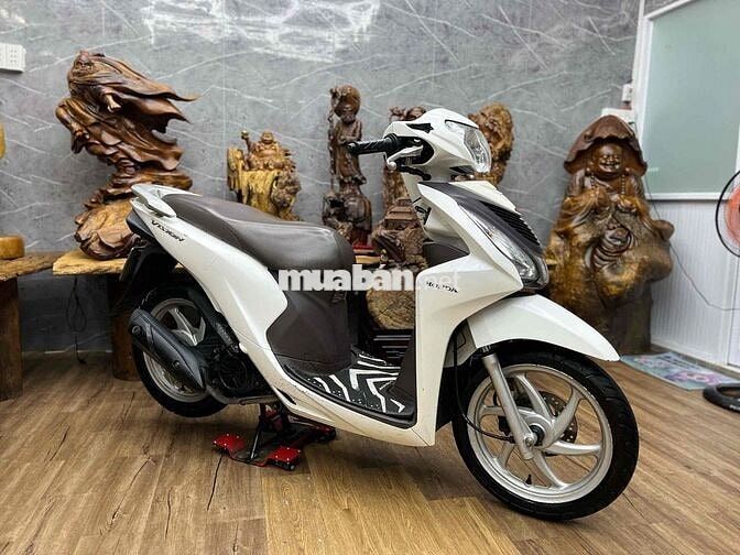 Honda Vision đời 2016 chính chủ biển sg máy zin