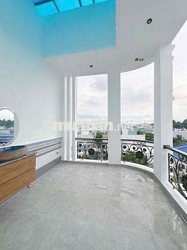 Tôi cho thuê Căn góc 1 trệt 3 lầu  tiện ở KD hoặc làm VP