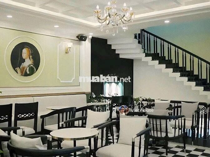 Cho thuê nhà 2 mặt tiền Dương Đình Nghệ, Sơn Trà.