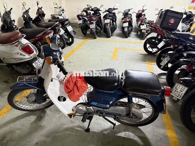 Honda Cub 50 Xanh trắng 2 chỗ