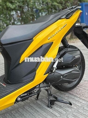 Honda Vario 150 2020 Vàng 12000 km