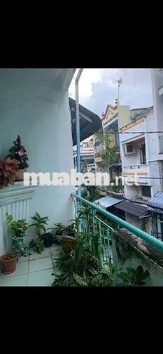 Chính chủ cho thuê nhà hẻm xe hơi P3, Q11