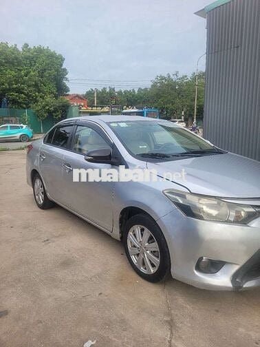 Toyota Vios E 2015 Bạc