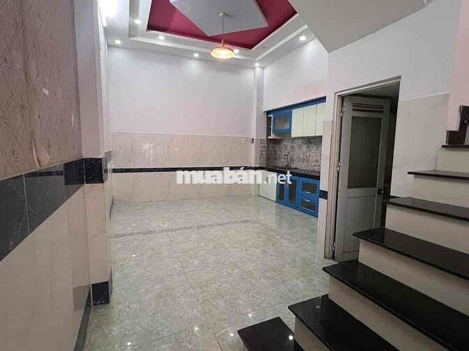 Trệt 2 lầu sân thượng 4*14; 3pn Rẻ chốt lẹ