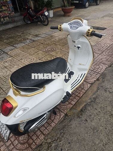 Piaggio Vespa 150 ABS 2022 Trắng, Vàng 6.000 km