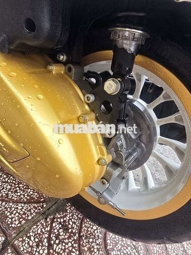 Piaggio Vespa 150 ABS 2022 Trắng, Vàng 6.000 km