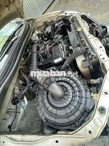 Toyota Innova 2.0E 2015 Vàng cát Số sàn