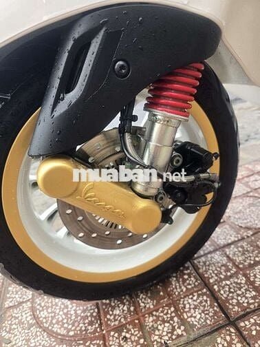 Piaggio Vespa 150 ABS 2022 Trắng, Vàng 6.000 km