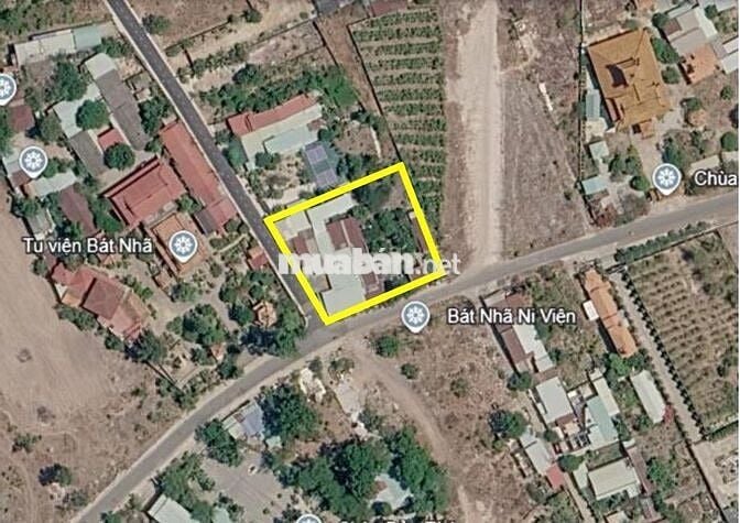 Bán nhà đất 3 mặt tiền tại Tôn Thất Tùng, 32 tỷ, 1919.4 m2 giá ưu đãi