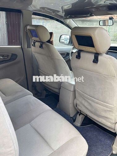 Toyota Innova 2.0E 2015 Vàng cát Số sàn