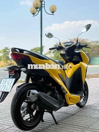 Honda Vario 150 2020 Vàng 12000 km