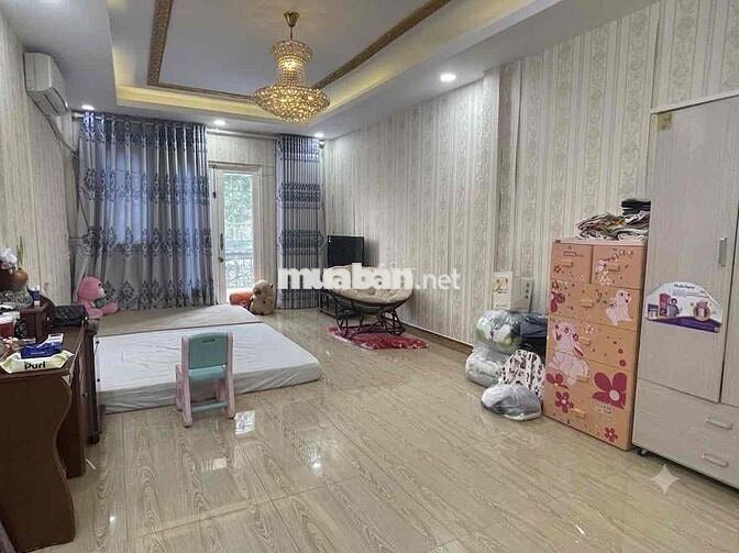 TRUNG TÂM BÌNH PHÚ Q.6 - HXH CHỢ LỚN - 2 MẶT HẺM - 2 TẦNG - 4X17M - CH