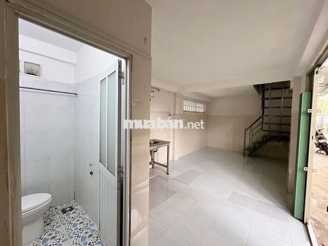 PHÒNG TRỌ ĐÚC GÁC SUỐT 48M² RỘNG NHƯ NHÀ NGUYÊN CĂN – SÁT GO! BIÊN HÒA