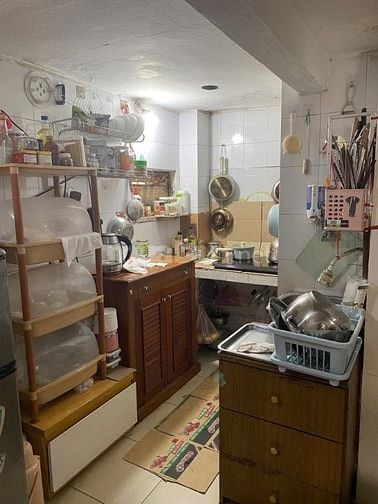 nhà 3 tầng quận Ha bà trưng 42m2 giá 8 triệu