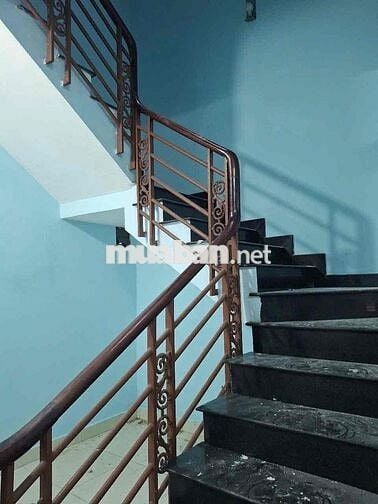 CHO THUÊ NHÀ KHU 10HA CÔNG VIÊN HẠNH PHÚC
