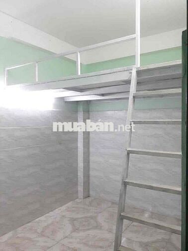 Phòng trọ 1 người có gác 18m2 Tân Phú