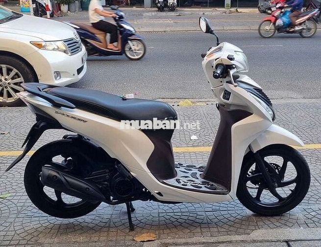 Honda Vision Fi Trắng