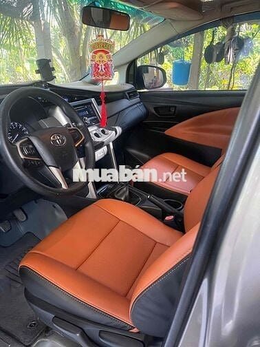 Toyota Innova 2017 Nâu Xăng A95