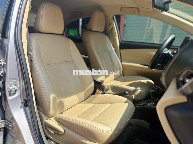 Toyota Vios Xám 5 chỗ