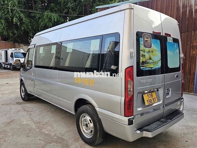 Ford Transit Mid 2016 Số sàn 16 chỗ Bạc
