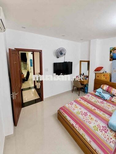 🏡 Nhà Quận 11 - diện tích: 4,6 x 10 m - 2 tầng - sát mặt tiền đường -