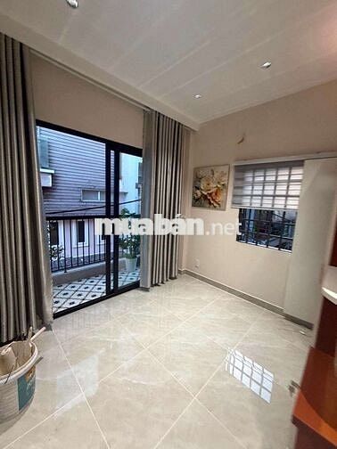 NHÀ ĐẸP 2 TẦNG CÁCH ĐƯỜNG LỚN 50M - HẺM 3M - SỔ MỚI - 5.2 TỶ 
