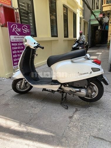 Cần bán xe Vespa 50cc đời 2020 màu trắng đăng ký đầy đủ