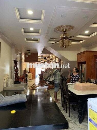 Nhà Bán . DT 5x22 .2 lầu sân thượng 4P 5 wc , khu dân cư phú lợi P7 Q8