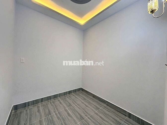 🔥🔥🔥Cần bán nhà quận 7 Huỳnh Tấn Phát gần quận 4🔥🔥🔥