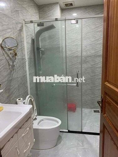 Nhà Bán . DT 5x22 .2 lầu sân thượng 4P 5 wc , khu dân cư phú lợi P7 Q8