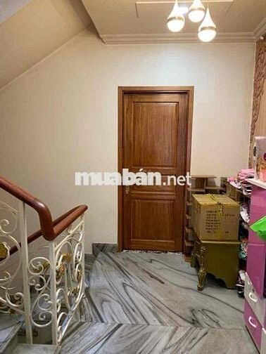 Nhà Bán . DT 5x22 .2 lầu sân thượng 4P 5 wc , khu dân cư phú lợi P7 Q8