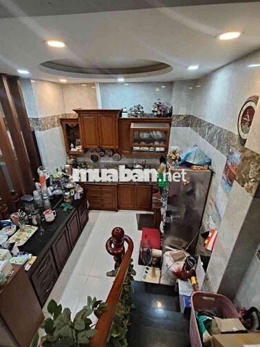 Bán nhà Nguyễn Thị Tú, 160m2, 8x20m, 3 tầng, 12 phòng, hẻm ô tô 8m, TL