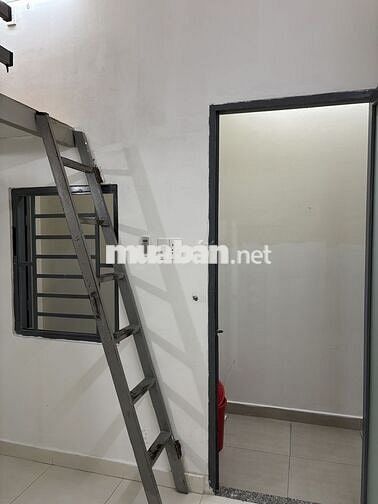 Phòng máy lạnh gần ga metro Bình Thái