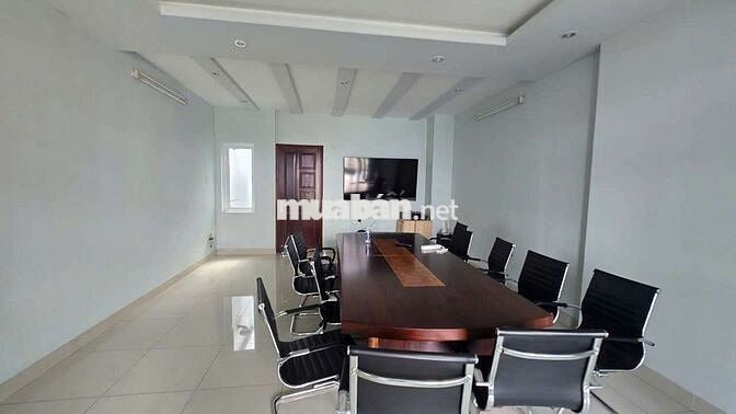 CHO THUÊ NHÀ 5.5X25(TRỆT+2LẦU) ĐƯỜNG XE TẢI LỚN ĐẬU CỬA 