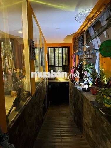 Tuyển nhân viên buồng phòng homestay