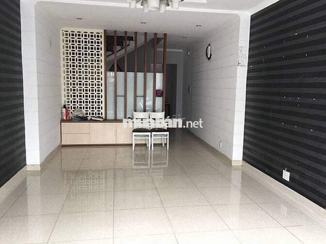 CHO THUÊ MẶT BẰNG HUỲNH VĂN BÁNH .PHÚ NHUẬN 